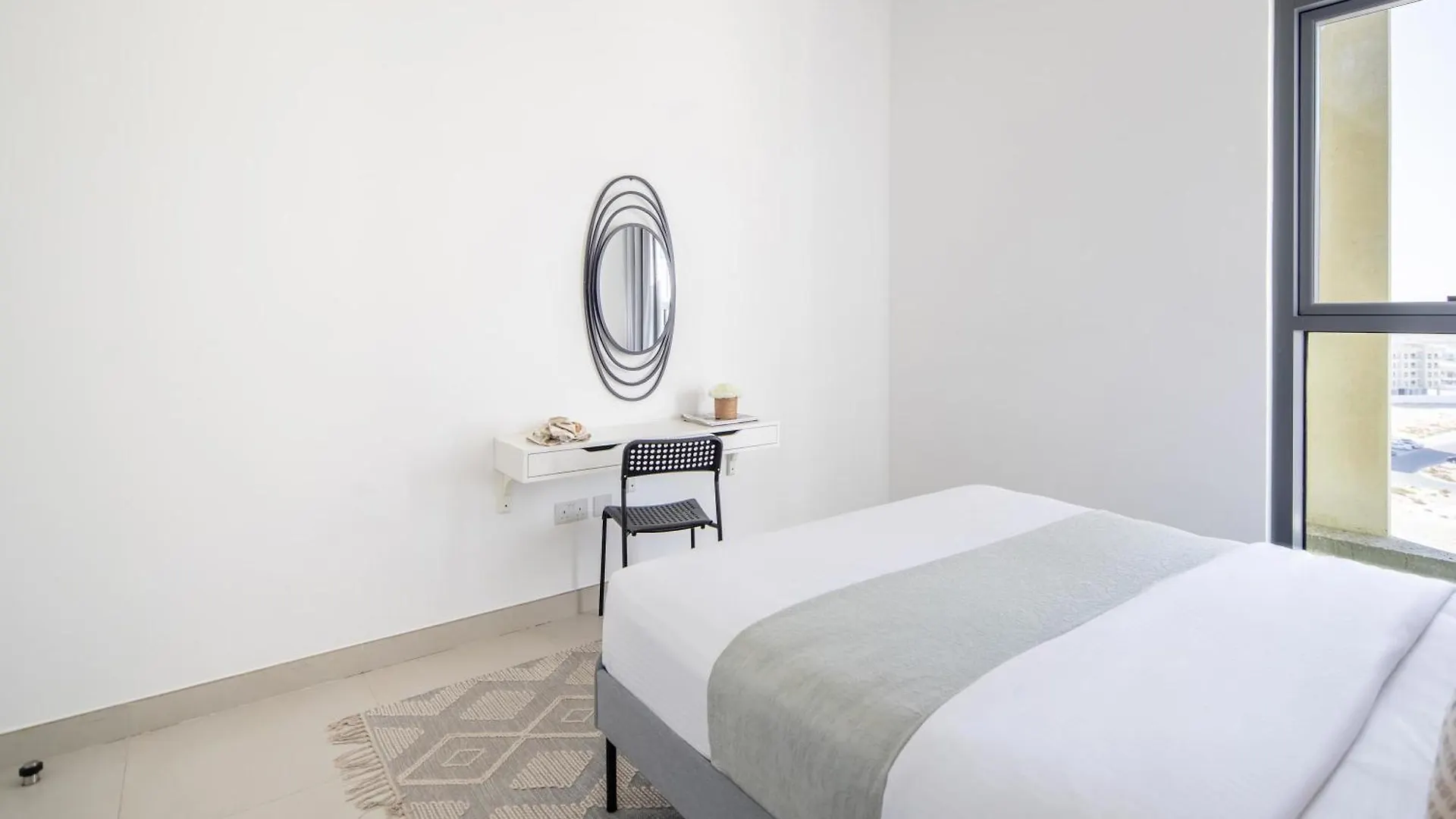 Apartment Frank Porter - The Pulse Residences Dubai